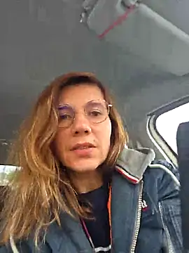 Snapshot of Lina_lou4 chatting on September 25, 3:27 pm Lina lou4 online show from September 25, 3:27 pm