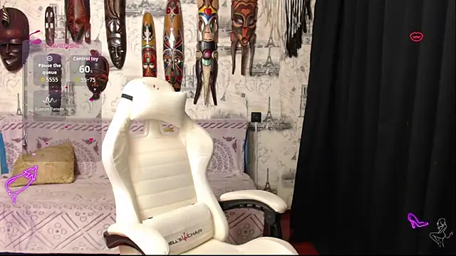 CrazyLaGirl online show from September 17, 7:59 pm