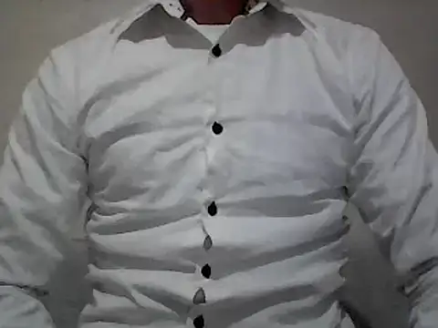 Snapshot of roccosif696 chatting on December 18, 12:51 pm roccosif696 online show from December 18, 12:51 pm