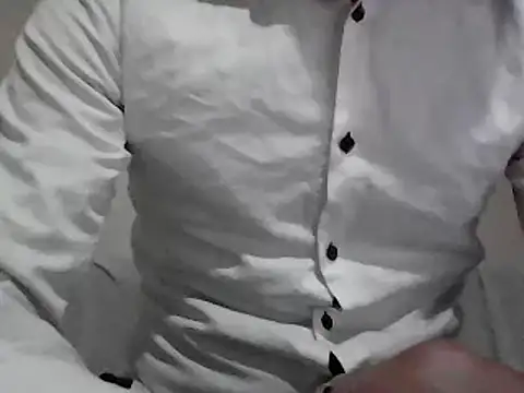 Snapshot of roccosif696 chatting on December 25, 8:18 am roccosif696 online show from December 25, 8:18 am