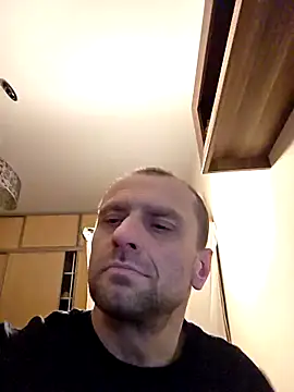 Roman0798 online show from December 16, 6:29 am