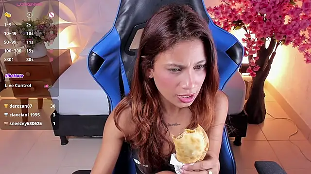 cora 22 online show from December 21, 3:20 pm