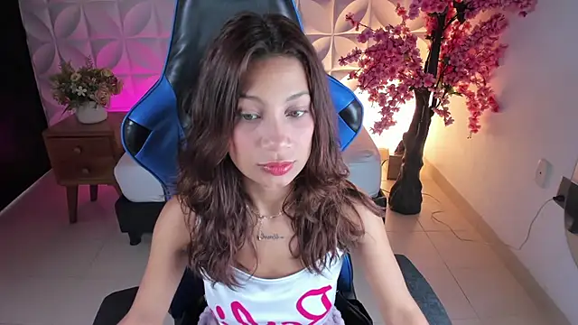 cora 22 online show from January 25, 12:16 pm