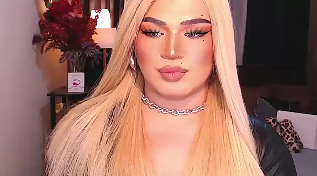 Bitch Fowler69 online show from December 23, 3:50 am