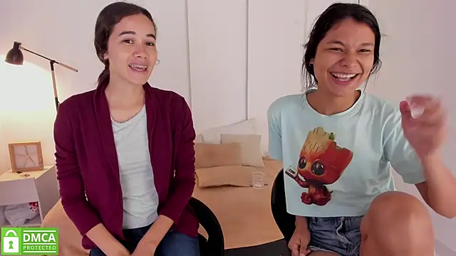 sexychanell 18 online show from January 19, 12:50 pm