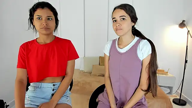 sexychanell 18 online show from March 5, 12:44 pm