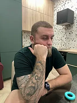 Snapshot of Bear_bear_ chatting on March 3, 10:42 pm Bear bear online show from March 3, 10:42 pm