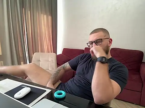 Snapshot of Bear_bear_ chatting on March 17, 11:00 am Bear bear online show from March 17, 11:00 am