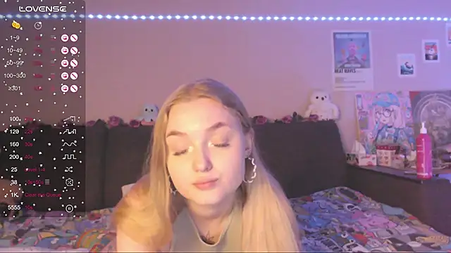 MiaMiaMeow online show from January 10, 7:54 pm