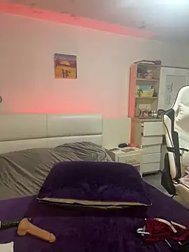 Freyja soh online show from December 1, 4:29 pm