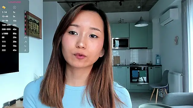 julias tapes online show from December 17, 8:56 am