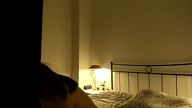 julias tapes online show from February 12, 12:16 am