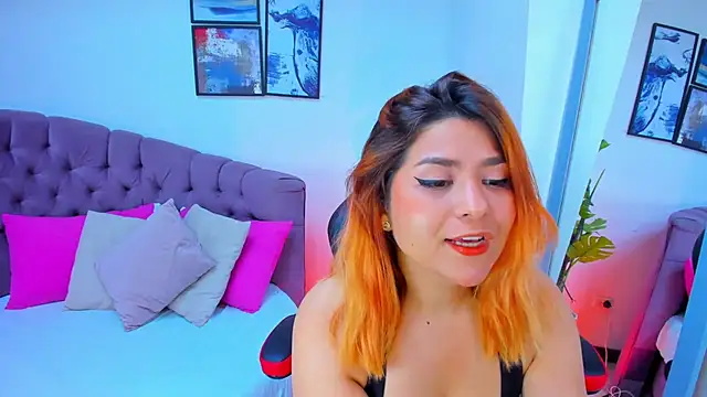 Gretta Queen online show from February 8, 7:05 pm