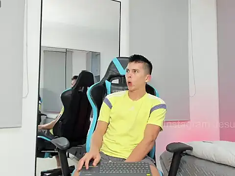 Daddyrich4u online show from November 16, 11:54 pm