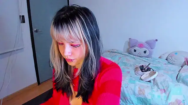 Snapshot of Akane-Mou chatting on December 16, 6:53 am Akane-Mou online show from December 16, 6:53 am