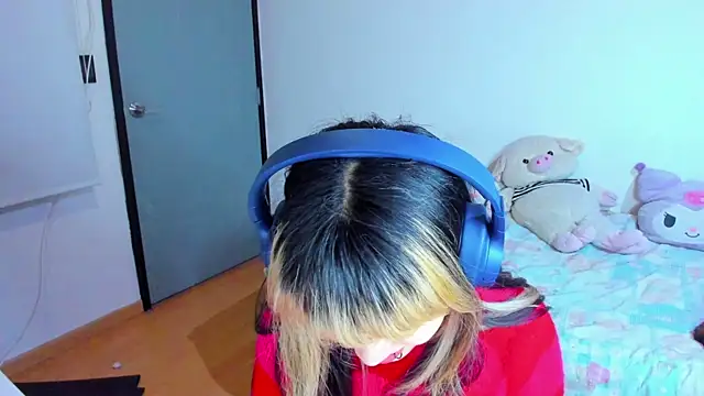 Snapshot of Akane-Mou chatting on December 24, 12:55 am Akane-Mou online show from December 24, 12:55 am