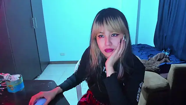 Snapshot of Akane-Mou chatting on January 6, 1:31 am Akane-Mou online show from January 6, 1:31 am