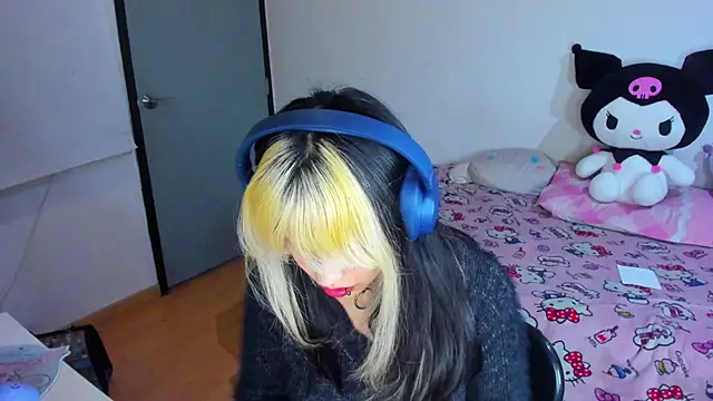 Snapshot of Akane-Mou chatting on March 17, 7:57 am Akane-Mou online show from March 17, 7:57 am