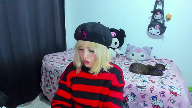 Snapshot of Akane-Mou chatting on October 25, 2:41 am Akane-Mou online show from October 25, 2:41 am