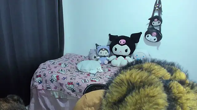 Snapshot of Akane-Mou chatting on November 5, 12:32 am Akane-Mou online show from November 5, 12:32 am