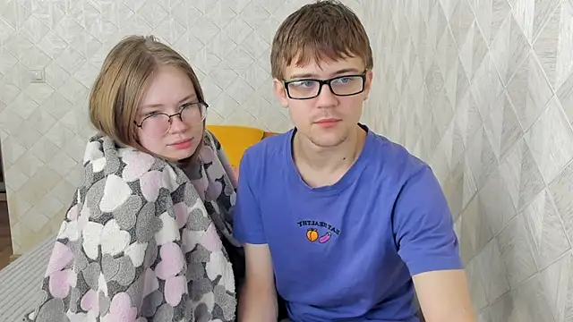 Tommy and Katie online show from December 16, 10:18 am