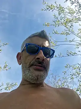 cuci45 online show from September 21, 11:56 am