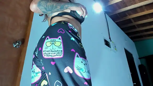 ink demonxxx online show from March 5, 6:33 am