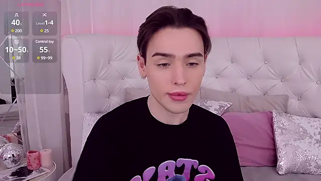 RobbyCharming online show from January 15, 7:44 pm