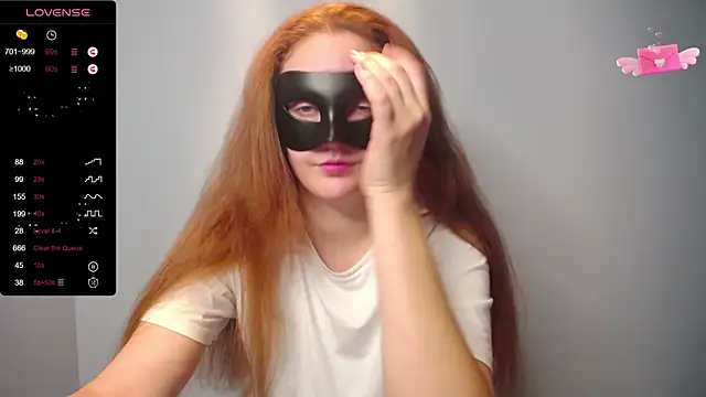 Snapshot of BubbbleGumm chatting on March 15, 7:27 pm BubbbleGumm online show from March 15, 7:27 pm