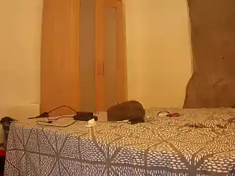 uk-bobbie-uk online show from January 4, 5:47 pm