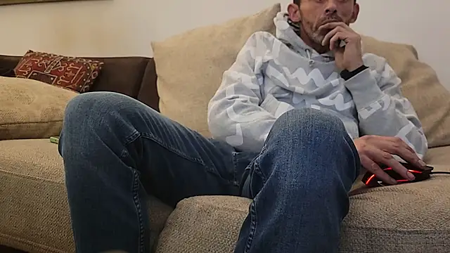 uk-bobbie-uk online show from September 16, 7:48 pm