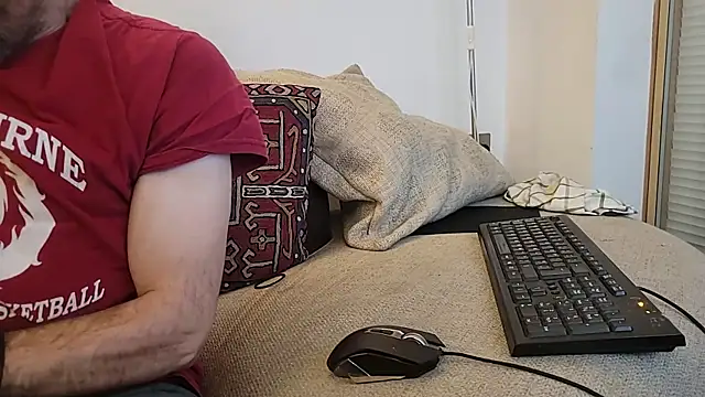 uk-bobbie-uk online show from October 4, 2:53 am