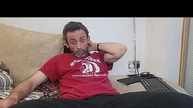 uk-bobbie-uk online show from October 20, 4:02 am