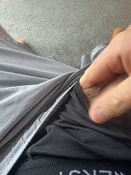 Averagematt1991 online show from September 30, 11:26 am