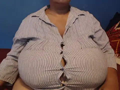 CUTEFIRMMELONSS online show from January 31, 3:33 pm