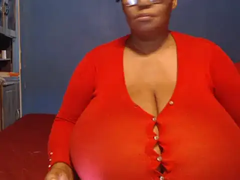 CUTEFIRMMELONSS online show from February 5, 4:27 am