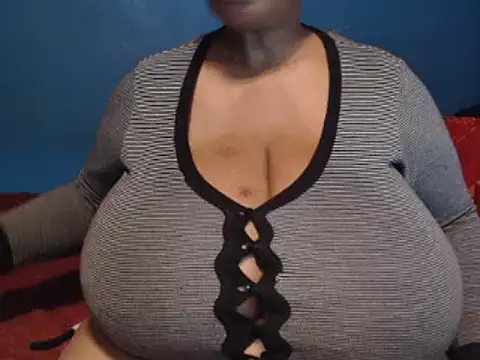 CUTEFIRMMELONSS online show from February 13, 6:48 pm