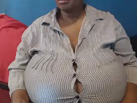 CUTEFIRMMELONSS online show from February 15, 8:00 am