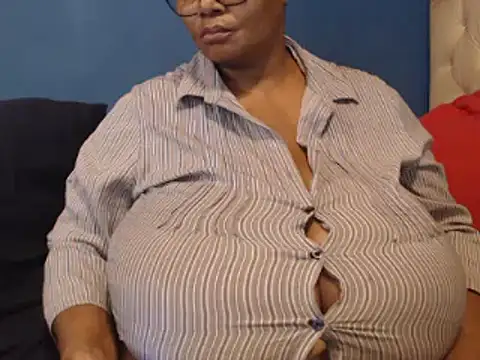 CUTEFIRMMELONSS online show from February 18, 12:06 pm