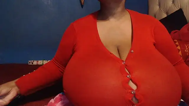 CUTEFIRMMELONSS online show from February 21, 8:38 pm