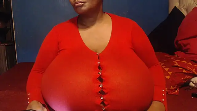 CUTEFIRMMELONSS online show from February 26, 3:32 am