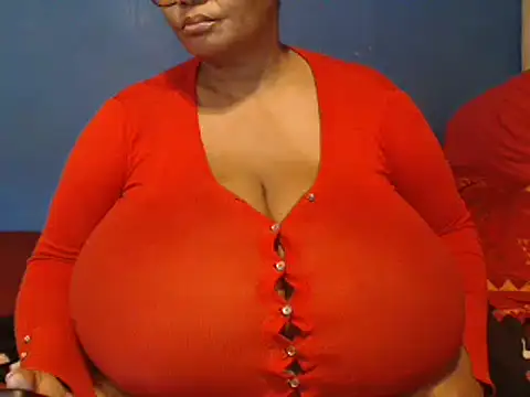 CUTEFIRMMELONSS online show from February 27, 12:45 pm