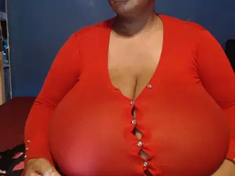 CUTEFIRMMELONSS online show from March 19, 3:41 am