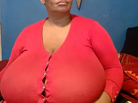 CUTEFIRMMELONSS online show from March 19, 8:32 pm