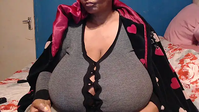 CUTEFIRMMELONSS online show from September 29, 10:14 pm