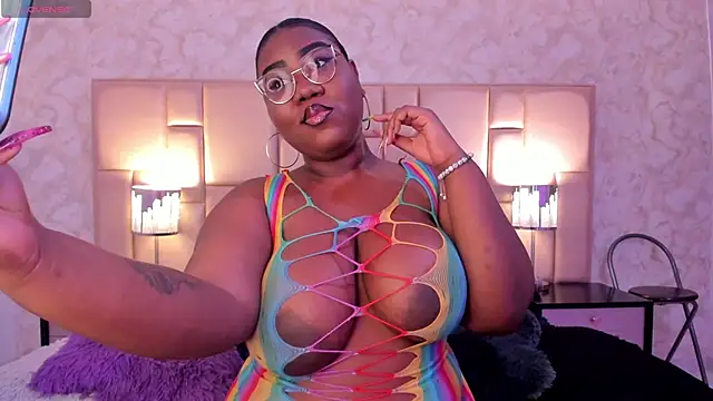 Darnellqueen online show from January 23, 4:30 am