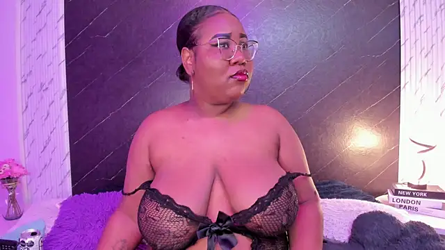 Darnellqueen online show from October 2, 3:46 am