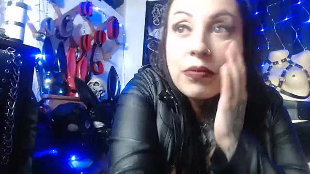 Astartexxx online show from February 9, 6:33 am