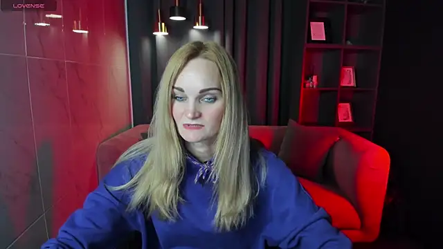 SaraSubtlety online show from September 30, 1:27 pm