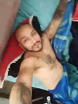 KenllyH online show from December 1, 7:14 pm